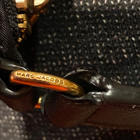 Marc jacobs small nylon black crossbody bag. - Picture 12 of 13